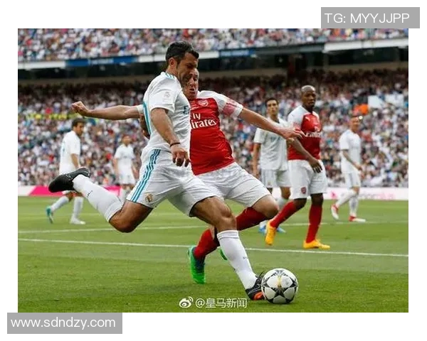 澳大利亚足球传奇球星卡希尔闪耀绿茵场的精彩瞬间