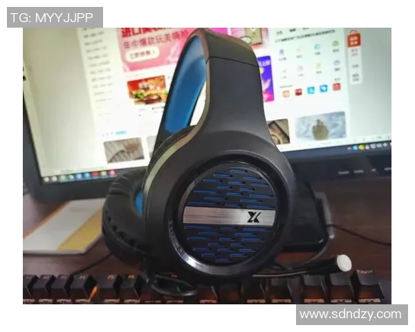 足球明星常佩戴的耳机品牌与选择背后的原因分析