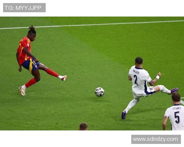 球星如何在游戏中重现足球技艺与真实比赛的精彩瞬间 球星如何在游戏中重现足球技艺与真实比赛的精彩瞬间