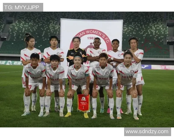 陕西女足球星崭露头角 助力中国女足冲击国际赛场新高峰 陕西女足球星崭露头角 助力中国女足冲击国际赛场新高峰